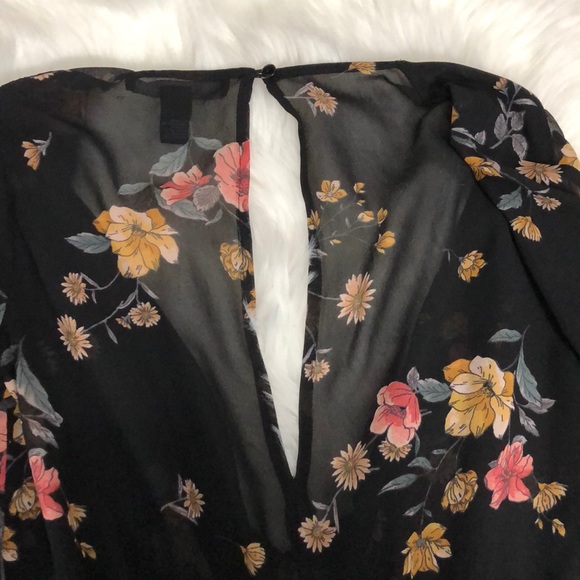 Forever 21 Black Floral Romper - Picture 3 of 3